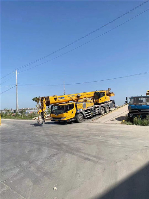 渝中区吊车作业时，可能会产生哪些额外收费项目？