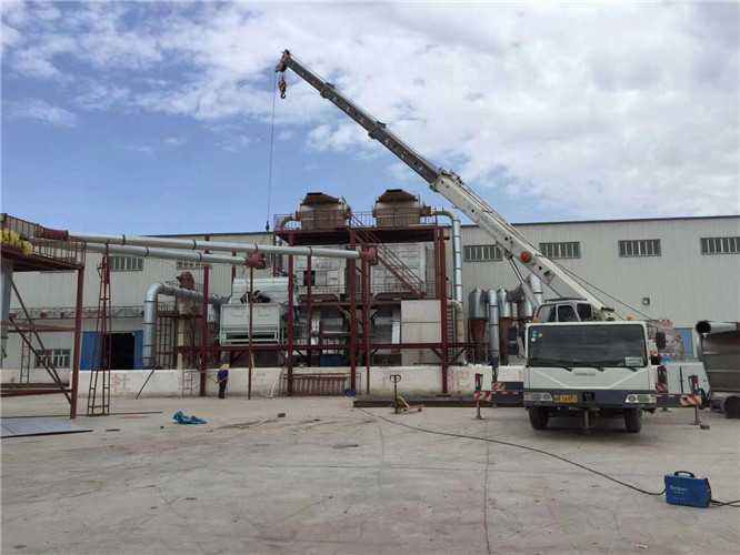 渝中区“手脚齐动”—— 吊车的 “协同作业” 技术