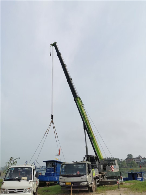 渝中区桥梁建设吊装案例